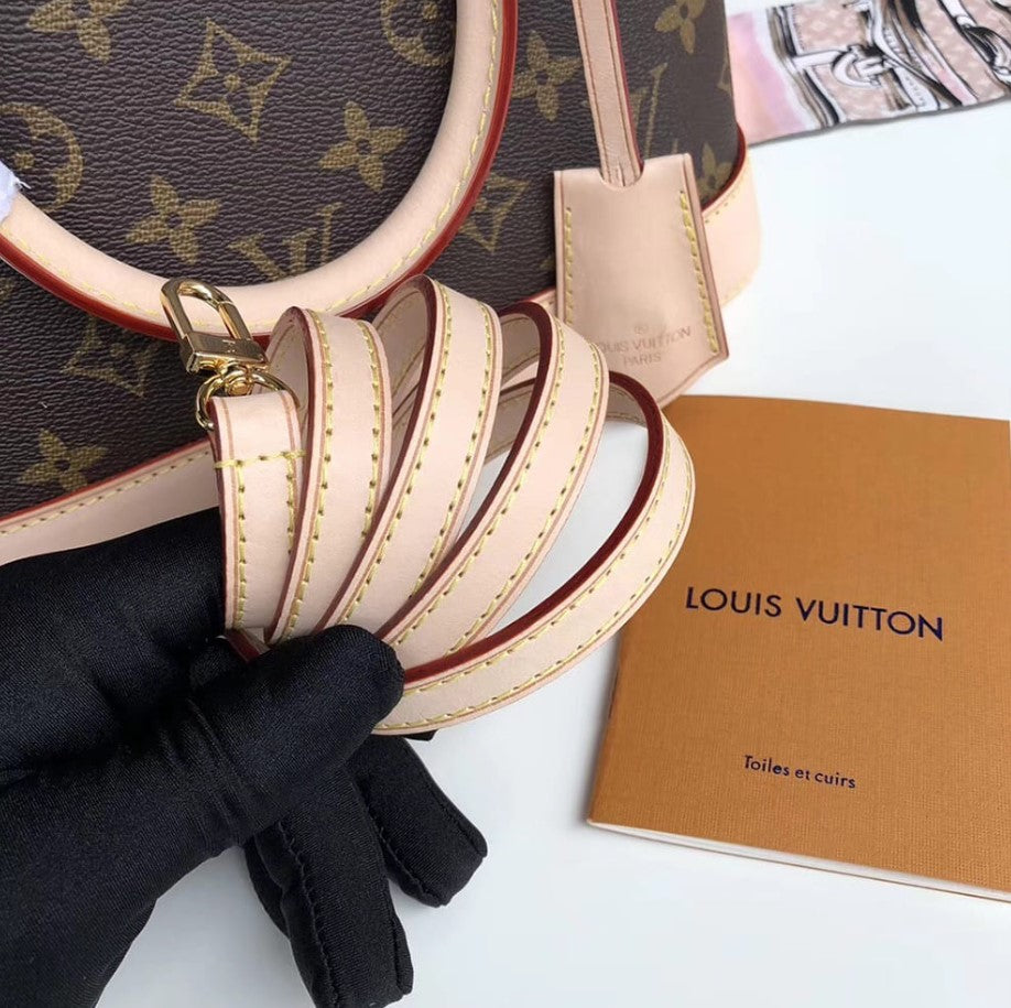 Louis Vuitton Alma BB Monogram Canvas Bag M53152
