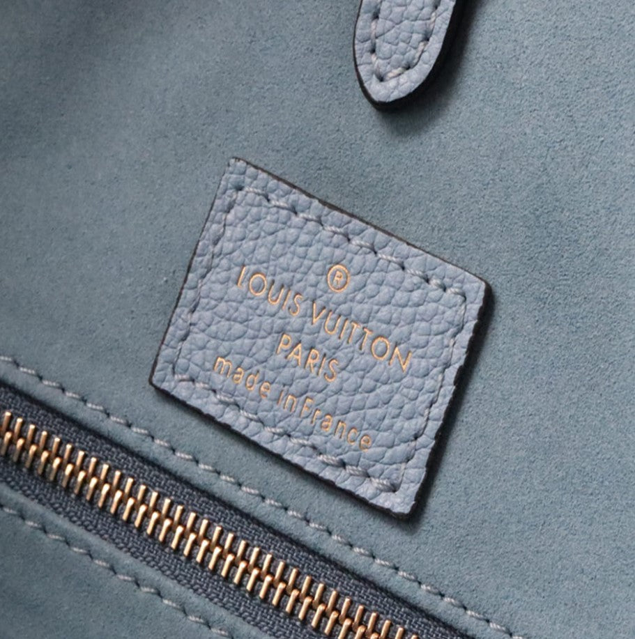 Louis Vuitton Onthego Giant Monogram Blue Tote Bag M45718