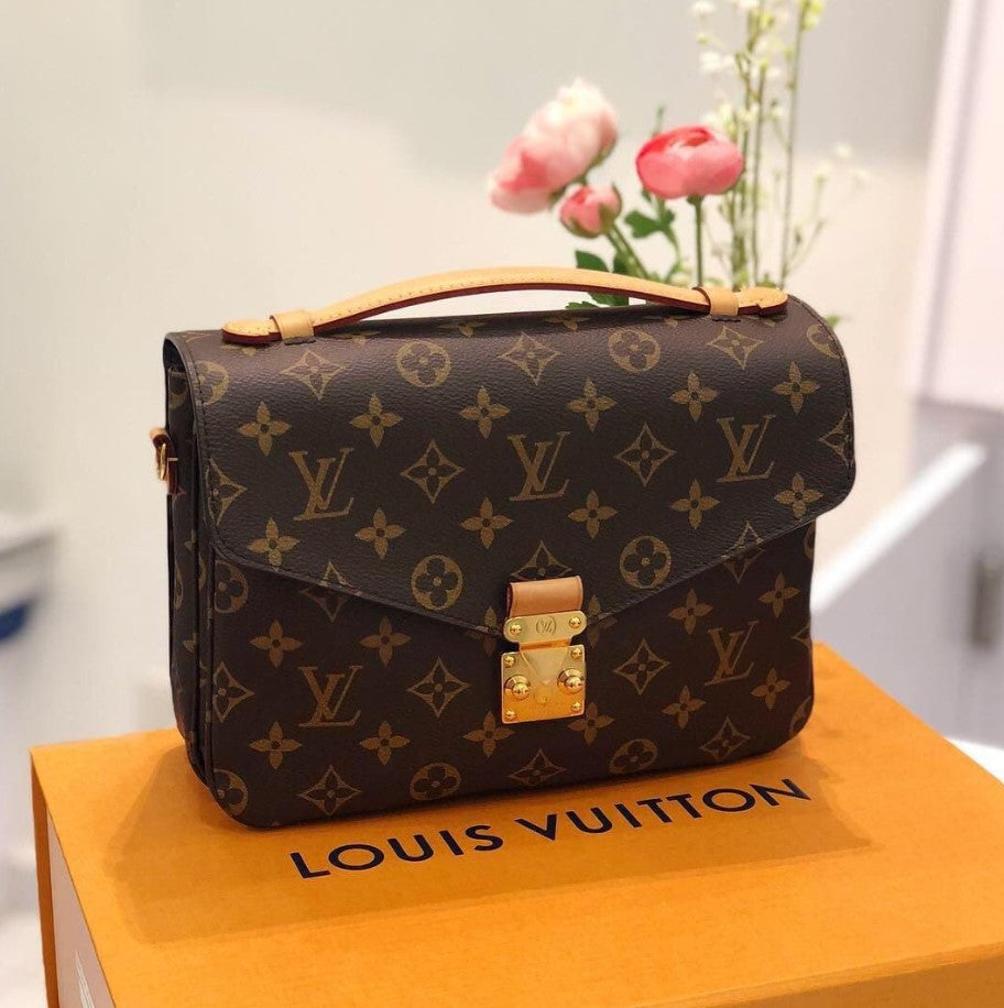Louis Vuitton Pochette Metis Bag Monogram Canvas M44875