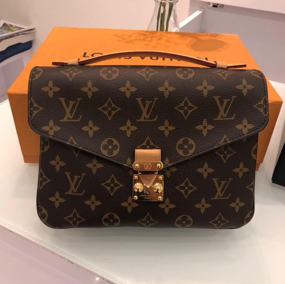 Louis Vuitton Pochette Metis Bag Monogram Canvas M44875