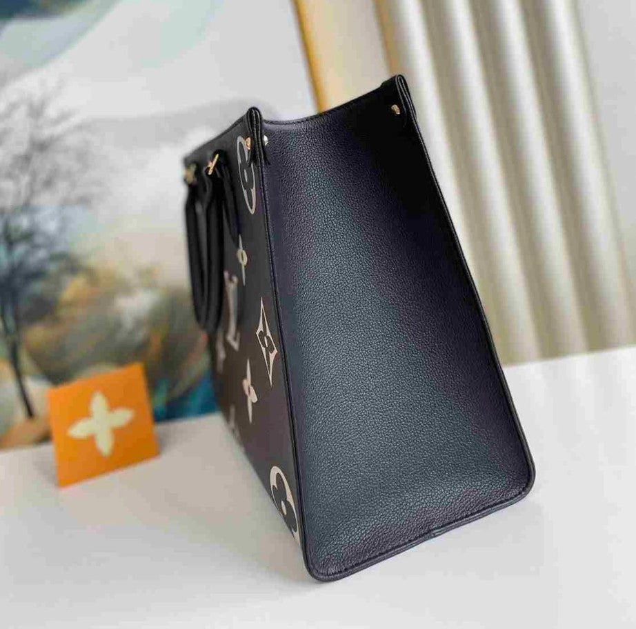 Louis Vuitton Onthego MM Monogram Tote Bag M45495