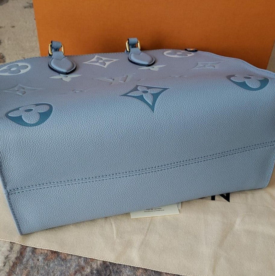 Louis Vuitton Onthego Giant Monogram Blue Tote Bag M45718