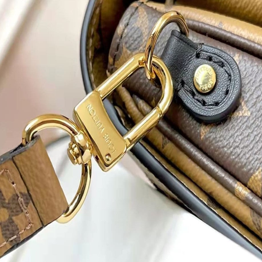 Louis Vuitton Pochette Métis Monogram Reverse Bag M44876