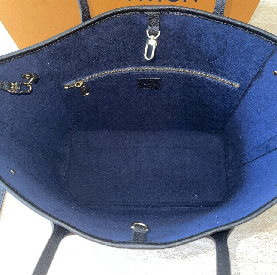 Louis Vuitton Neverfull MM Noir Empreinte Bag M45685