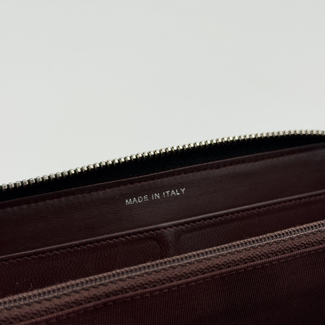 2011 Chanel CC Matelasse Lambskin Black Leather Long Zip Wallet