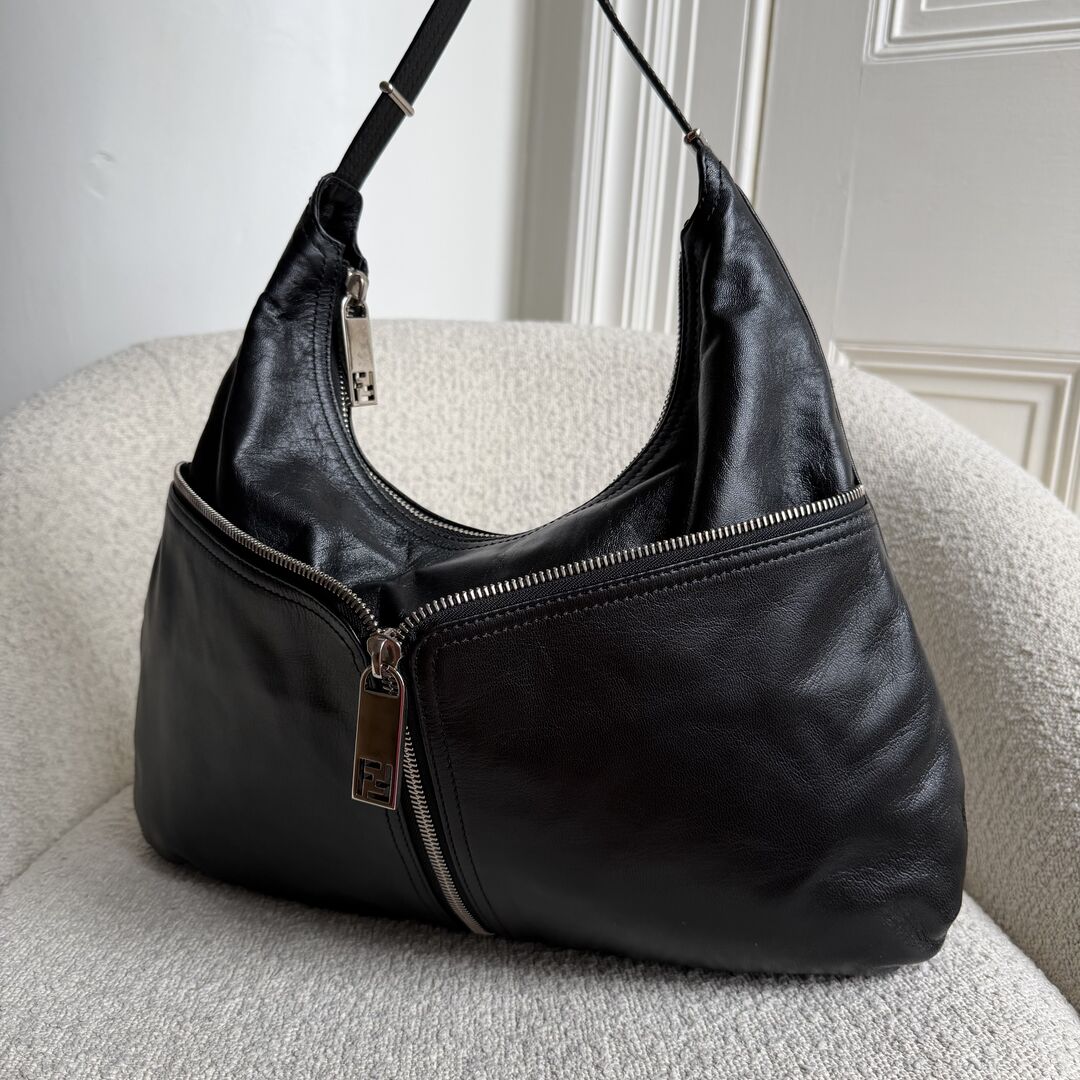 Fendi Unzipped Black Leather Large Shoulder Bag