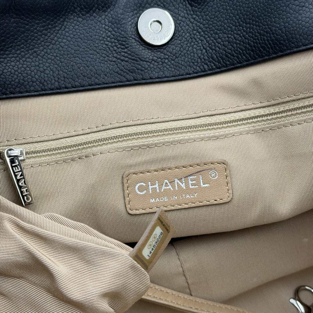 2008 Chanel CC Timeless Expandable Caviar Black Shoulder Bag