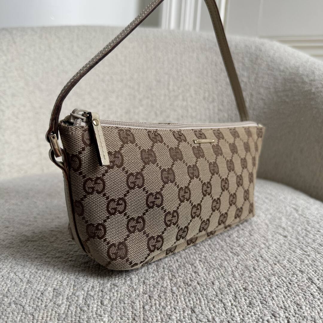 Gucci GG Monogram White Boat Pochette Handbag