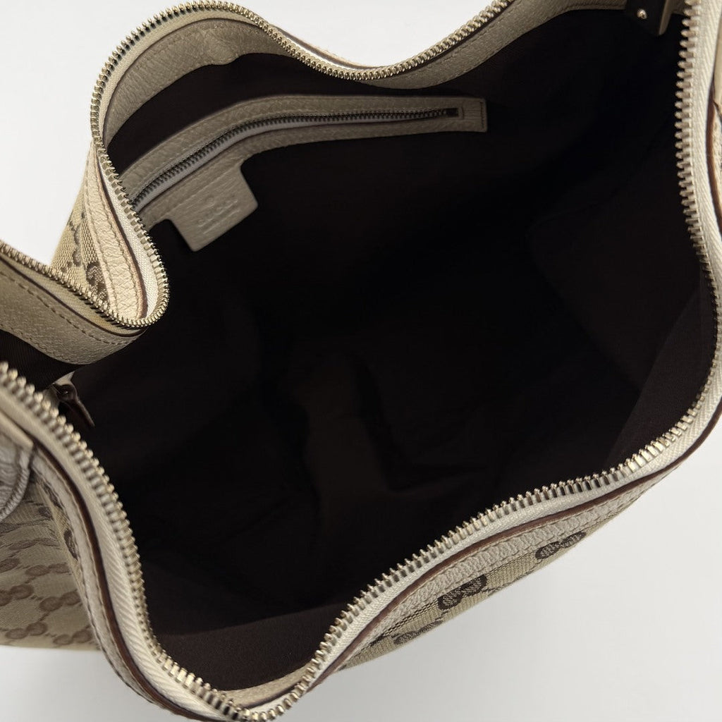 Gucci GG Canvas Glam Hobo White Shoulder Bag