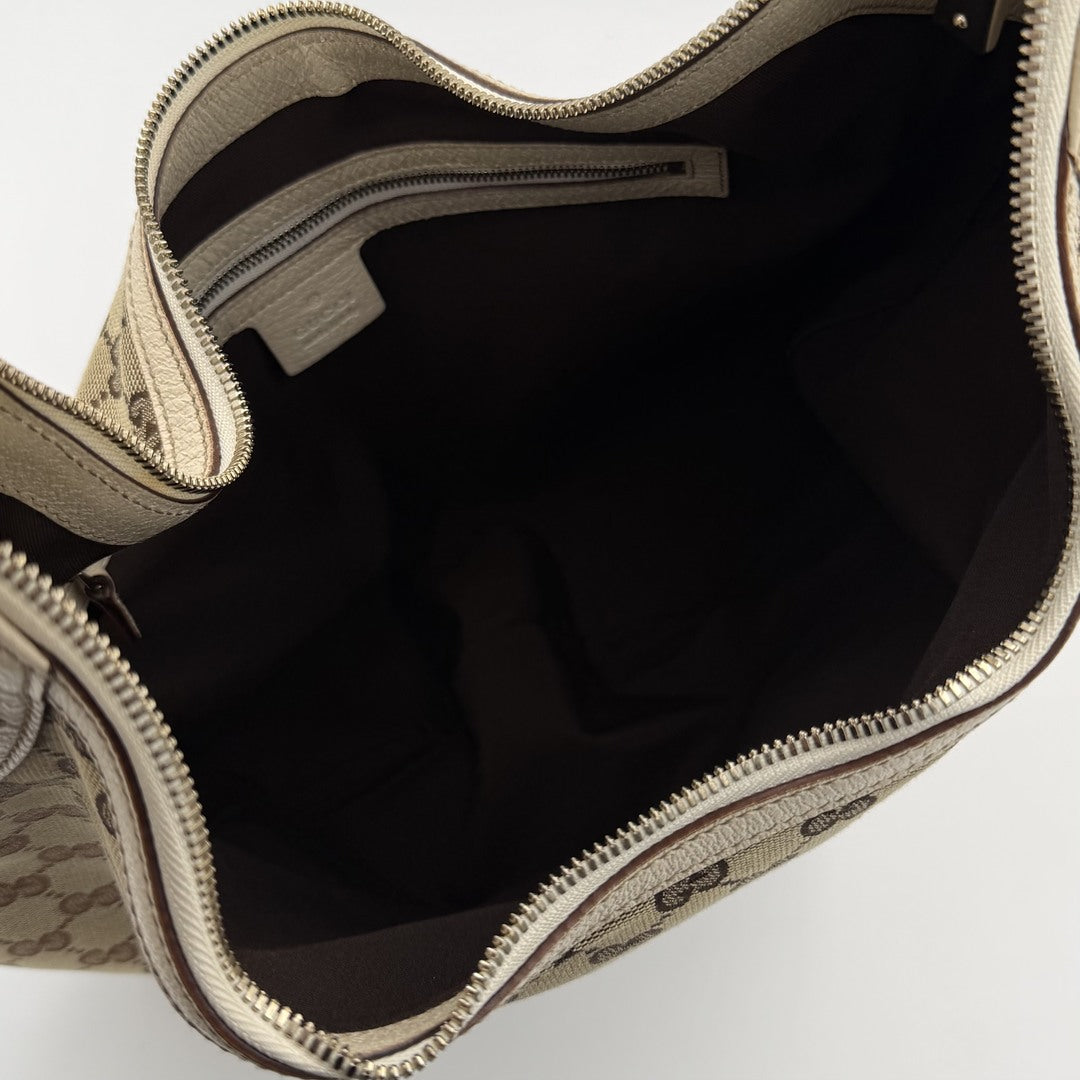 Gucci GG Canvas Glam Hobo White Shoulder Bag