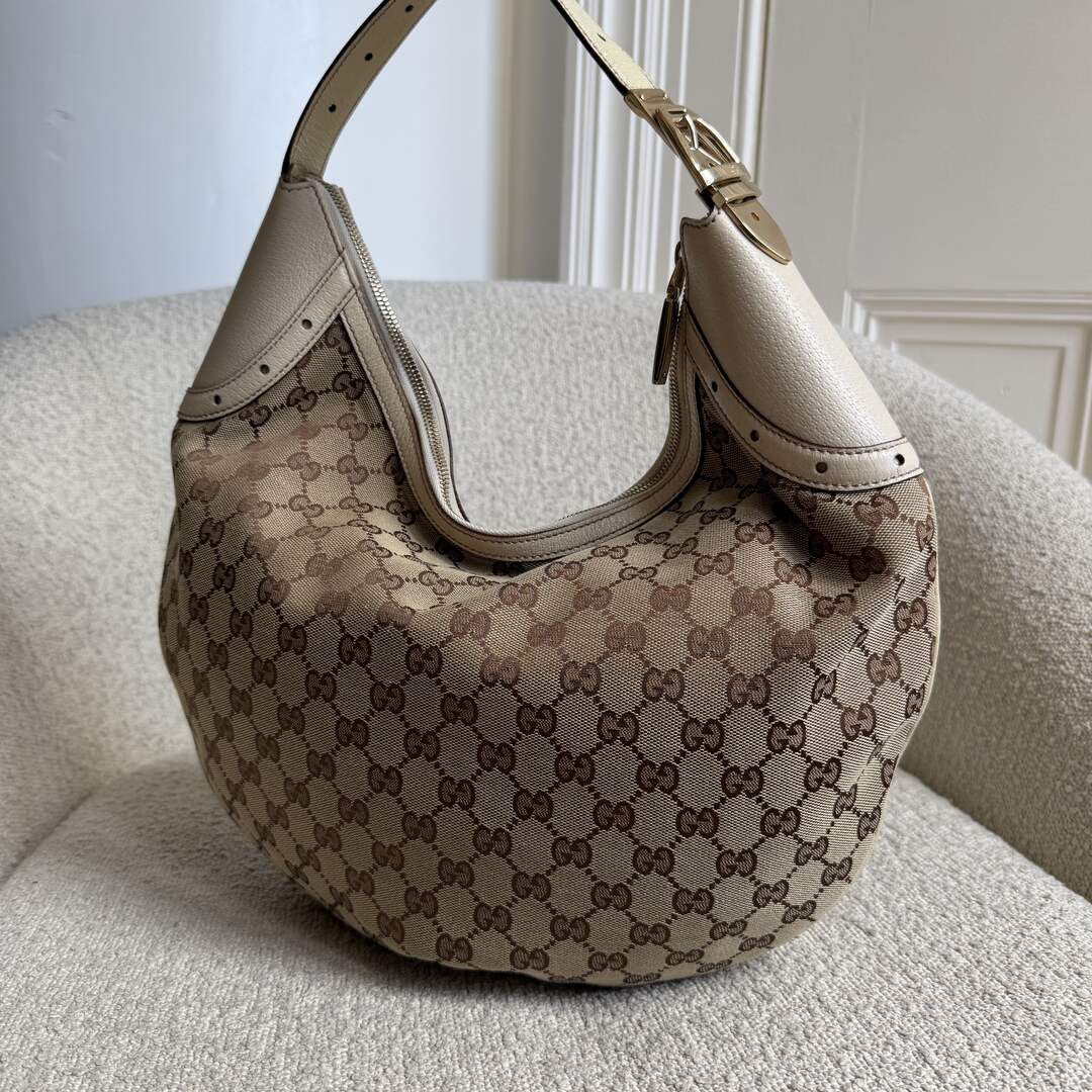Gucci GG Canvas Glam Hobo White Shoulder Bag